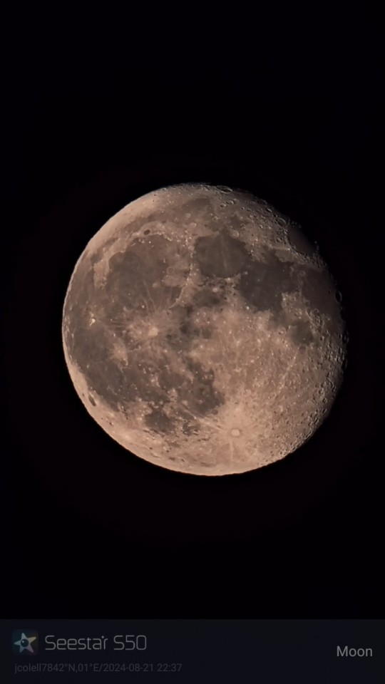 Nit internacional d´observació de la lluna