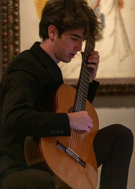 Concert La guitarra a través del temps, de Roland Moles Cateura, a Sant Martí de la Cortinada