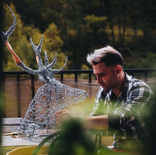 taller escultura biblioteca encamp